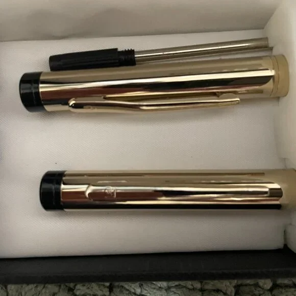 Vintage Pierre Cardin Pen and Pencil Set w/ Box and stylus - Picture 2 of 7